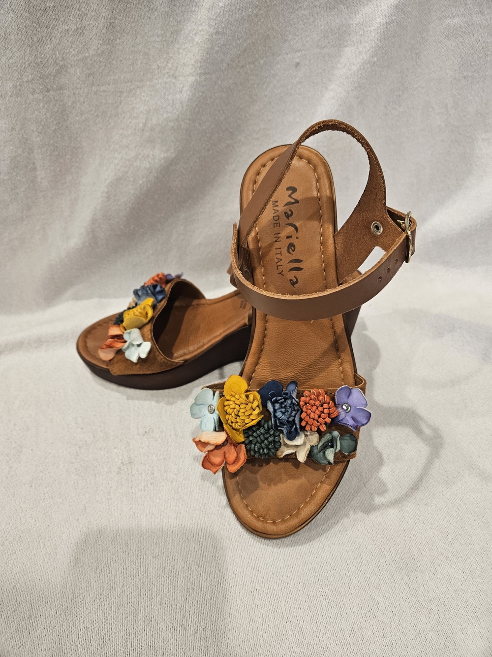 Mariella Leather Genuine 3D Floral Wedge Sandals 7.5 Made In Italy